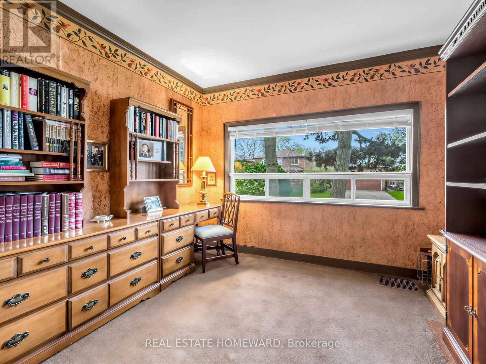 228 Pemberton Avenue, Toronto, Ontario  M2M 1Y8 - Photo 6 - C13453646