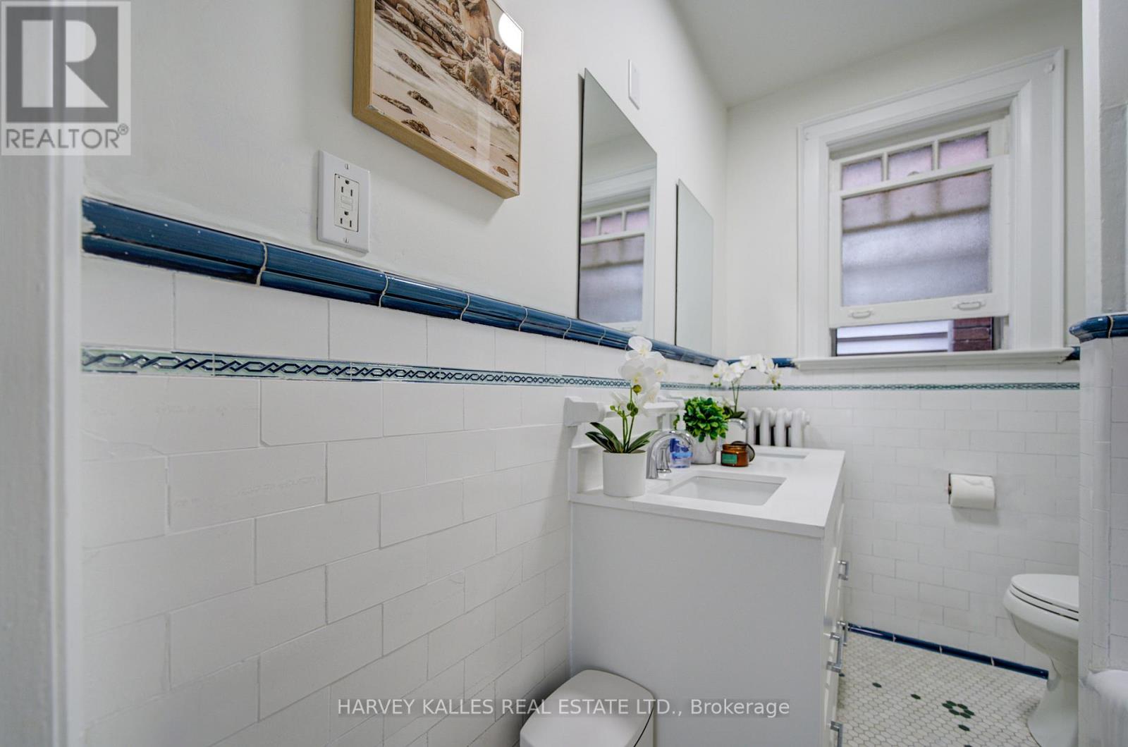 62 Roe Avenue, Toronto, Ontario  M5M 2H7 - Photo 27 - C13455276