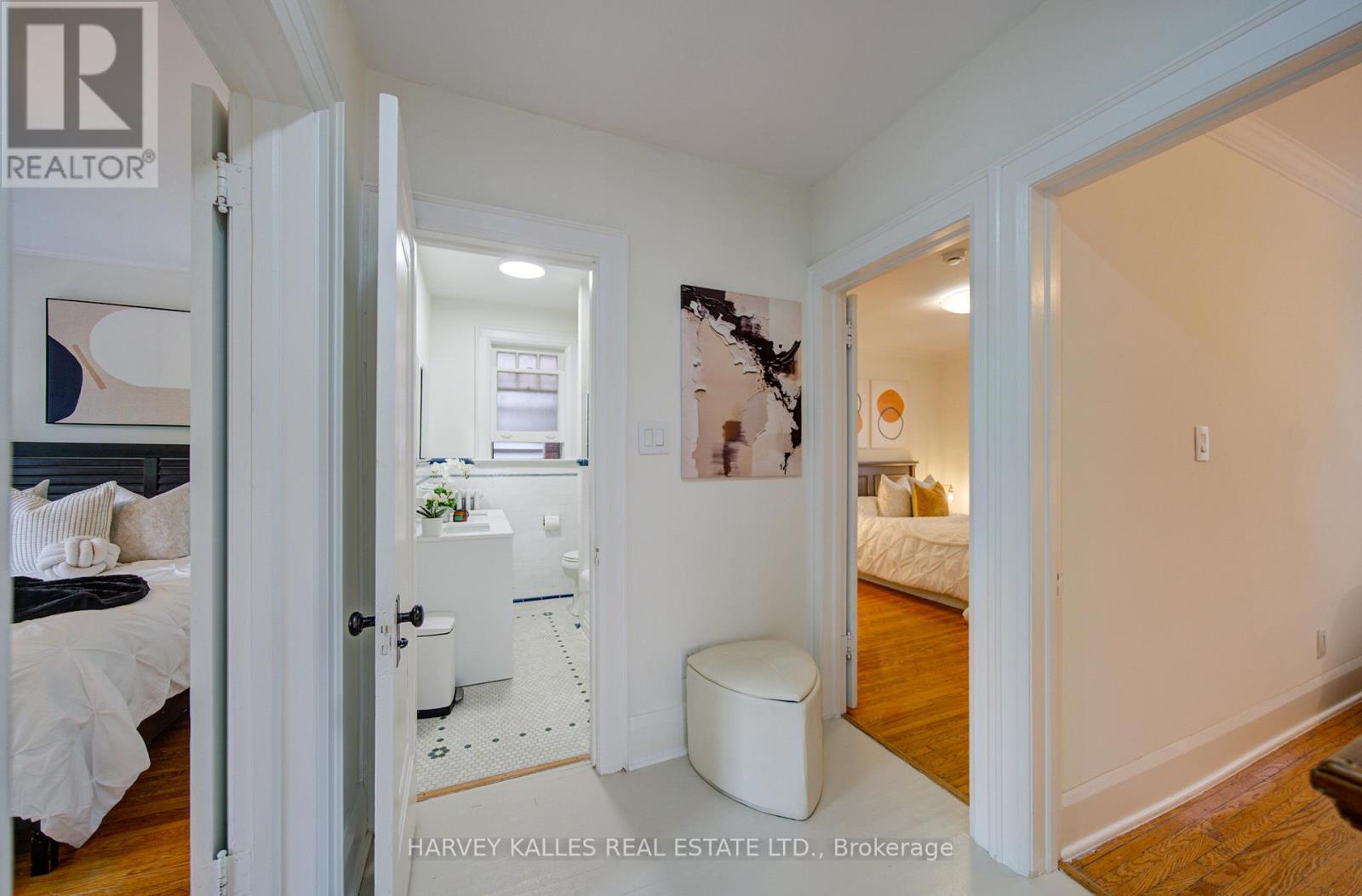 62 Roe Avenue, Toronto, Ontario  M5M 2H7 - Photo 22 - C13455276