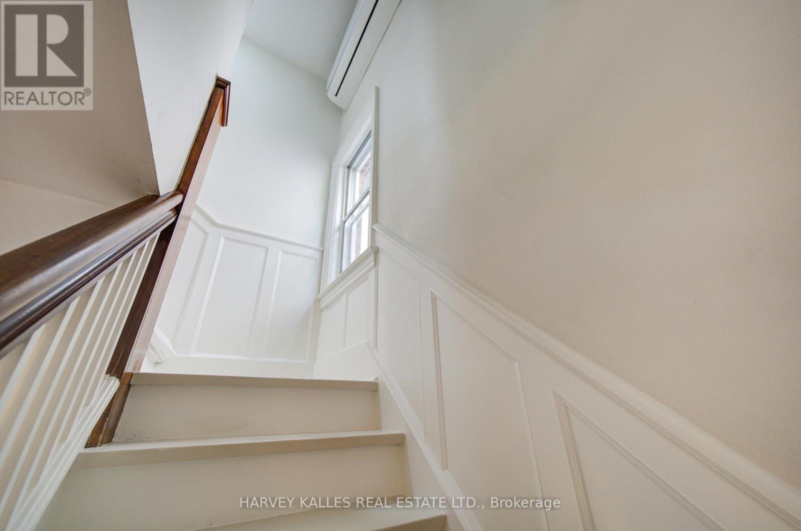 62 Roe Avenue, Toronto, Ontario  M5M 2H7 - Photo 20 - C13455276