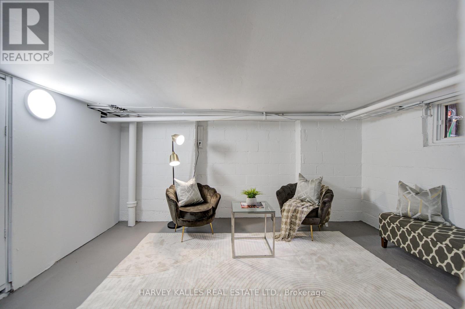 62 Roe Avenue, Toronto, Ontario  M5M 2H7 - Photo 39 - C13455276