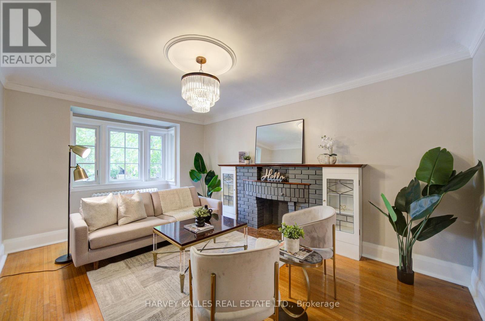 62 Roe Avenue, Toronto, Ontario  M5M 2H7 - Photo 7 - C13455276
