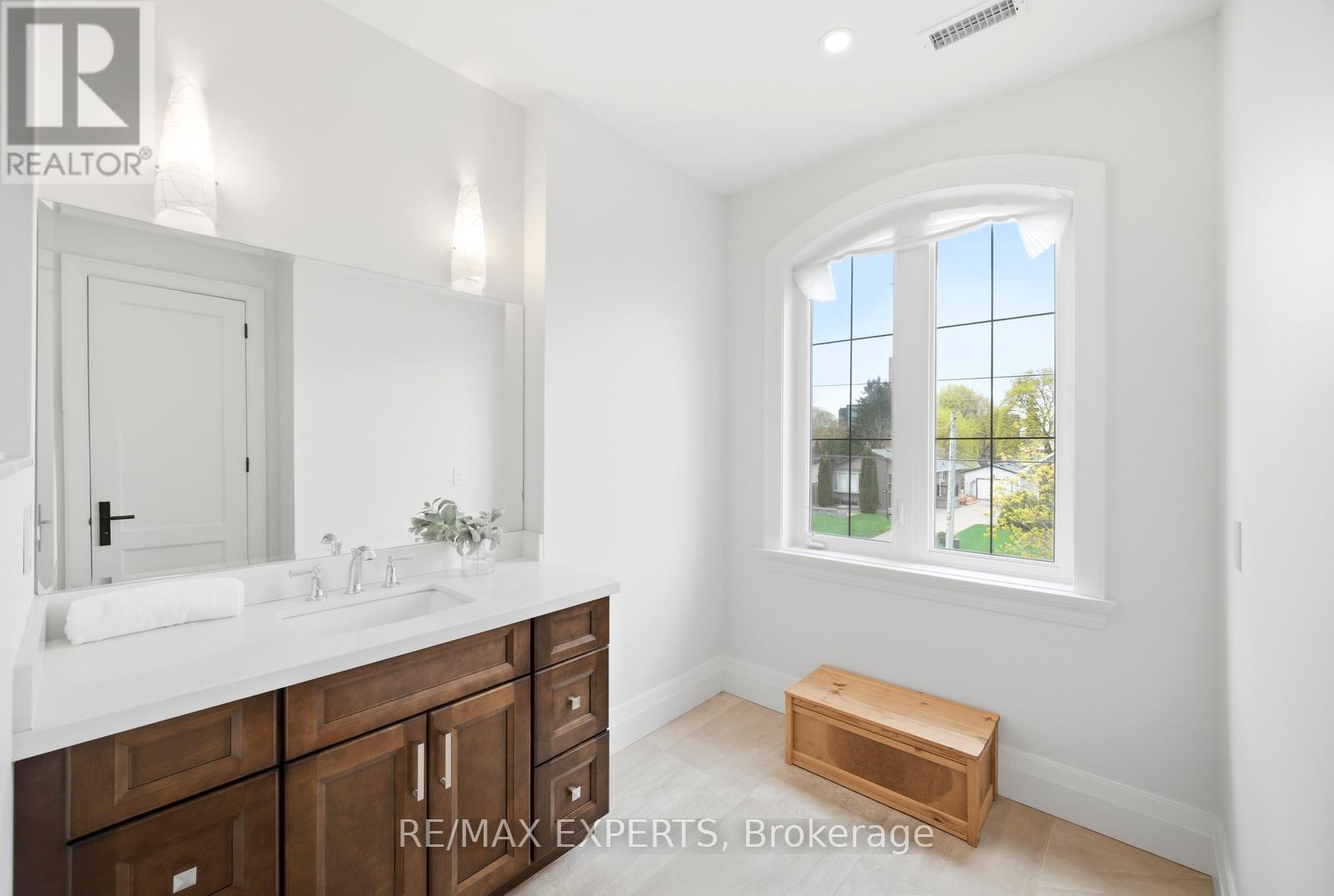 38 Railway Street, Vaughan, Ontario L6A 1P7 - Photo 40 - N13455658