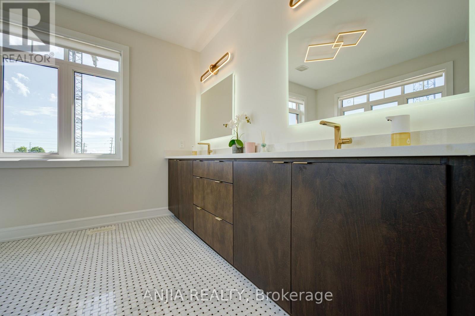 67 Keatley Drive, Vaughan, Ontario  L6A 4Y3 - Photo 33 - N13455678