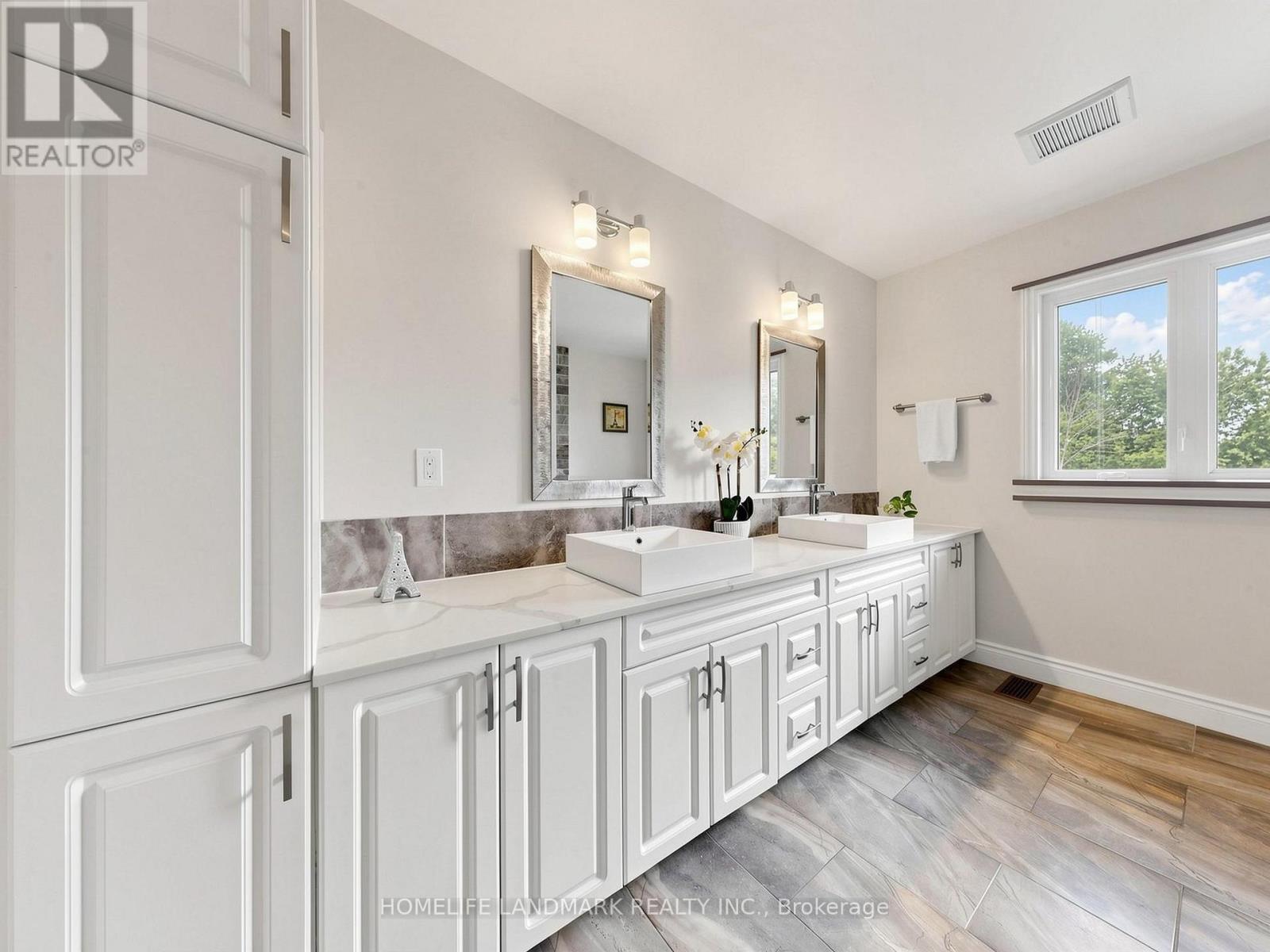 133 Cooks Bay Drive, Georgina, Ontario  L4P 2M2 - Photo 31 - N13455812