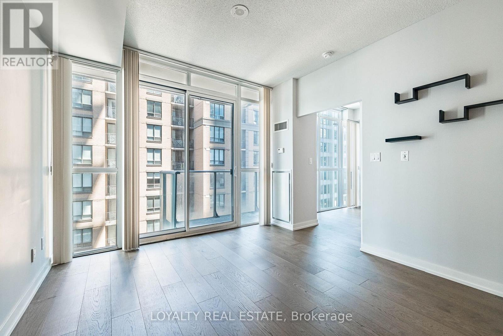 1206 - 126 Simcoe Street, Toronto, Ontario  M5H 4E6 - Photo 10 - C13438350