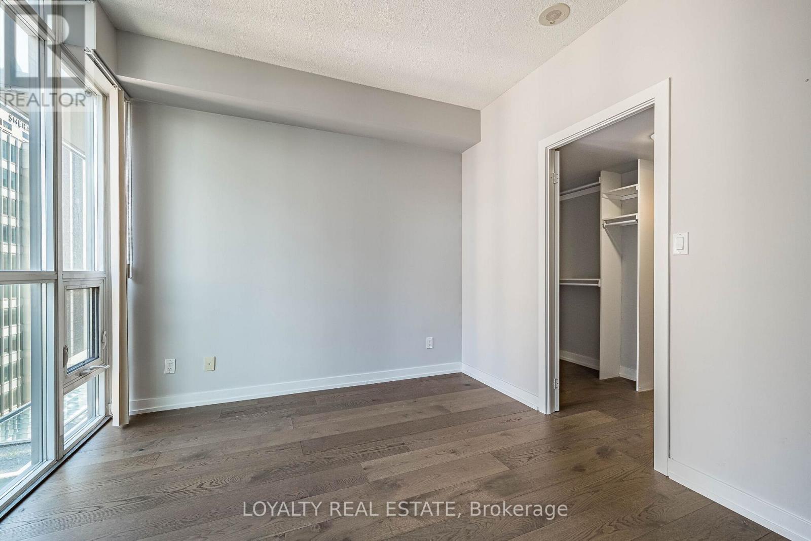 1206 - 126 Simcoe Street, Toronto, Ontario  M5H 4E6 - Photo 15 - C13438350