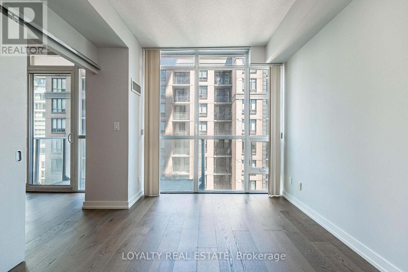 1206 - 126 Simcoe Street, Toronto, Ontario  M5H 4E6 - Photo 16 - C13438350