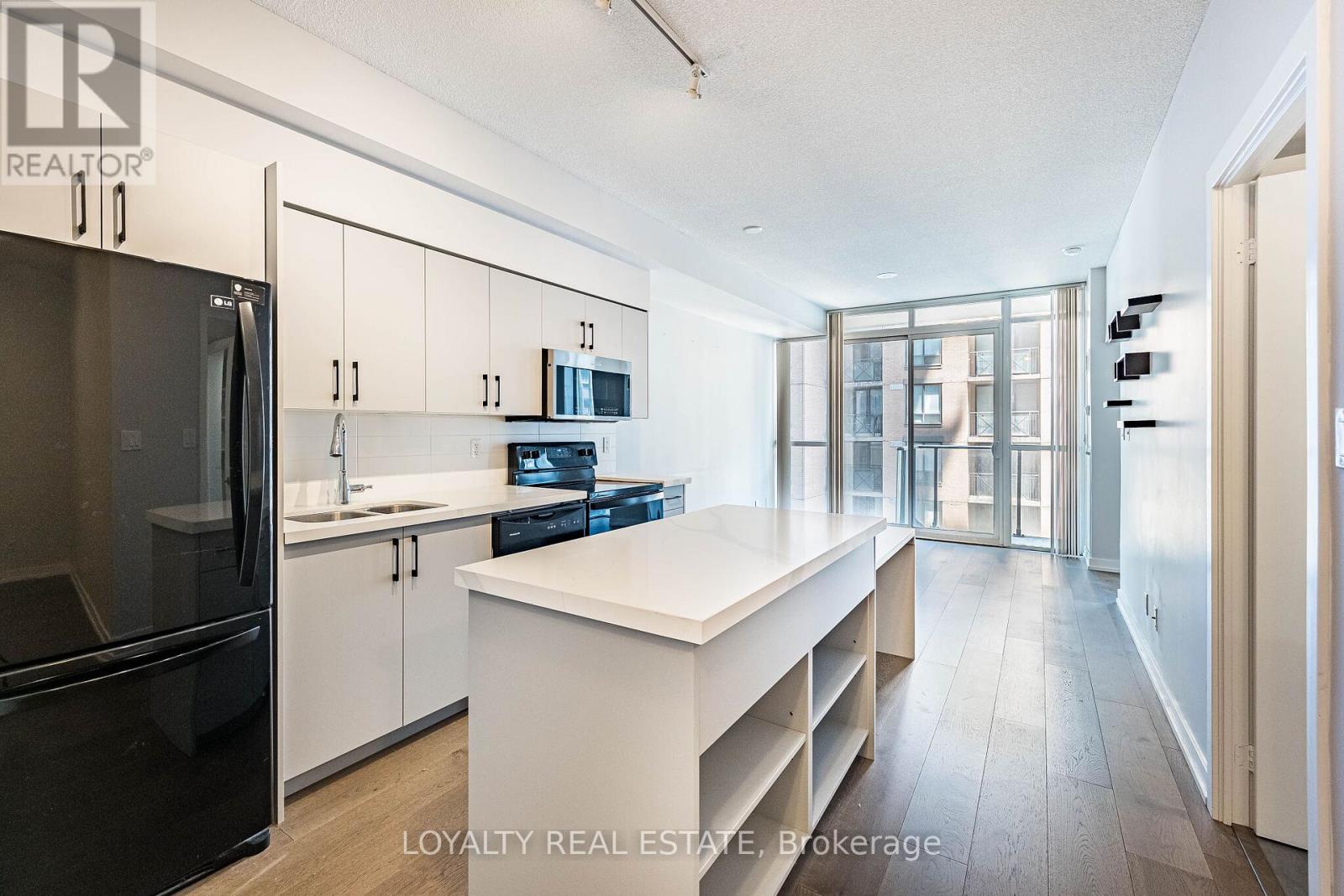 1206 - 126 Simcoe Street, Toronto, Ontario  M5H 4E6 - Photo 8 - C13438350