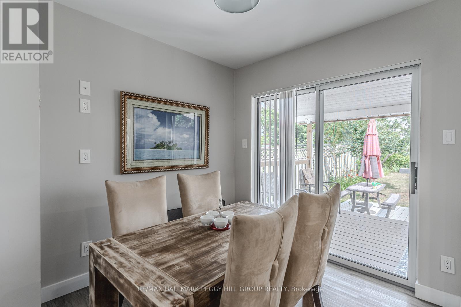 67 Wessenger Drive, Barrie, Ontario  L4N 8P8 - Photo 6 - S13456004