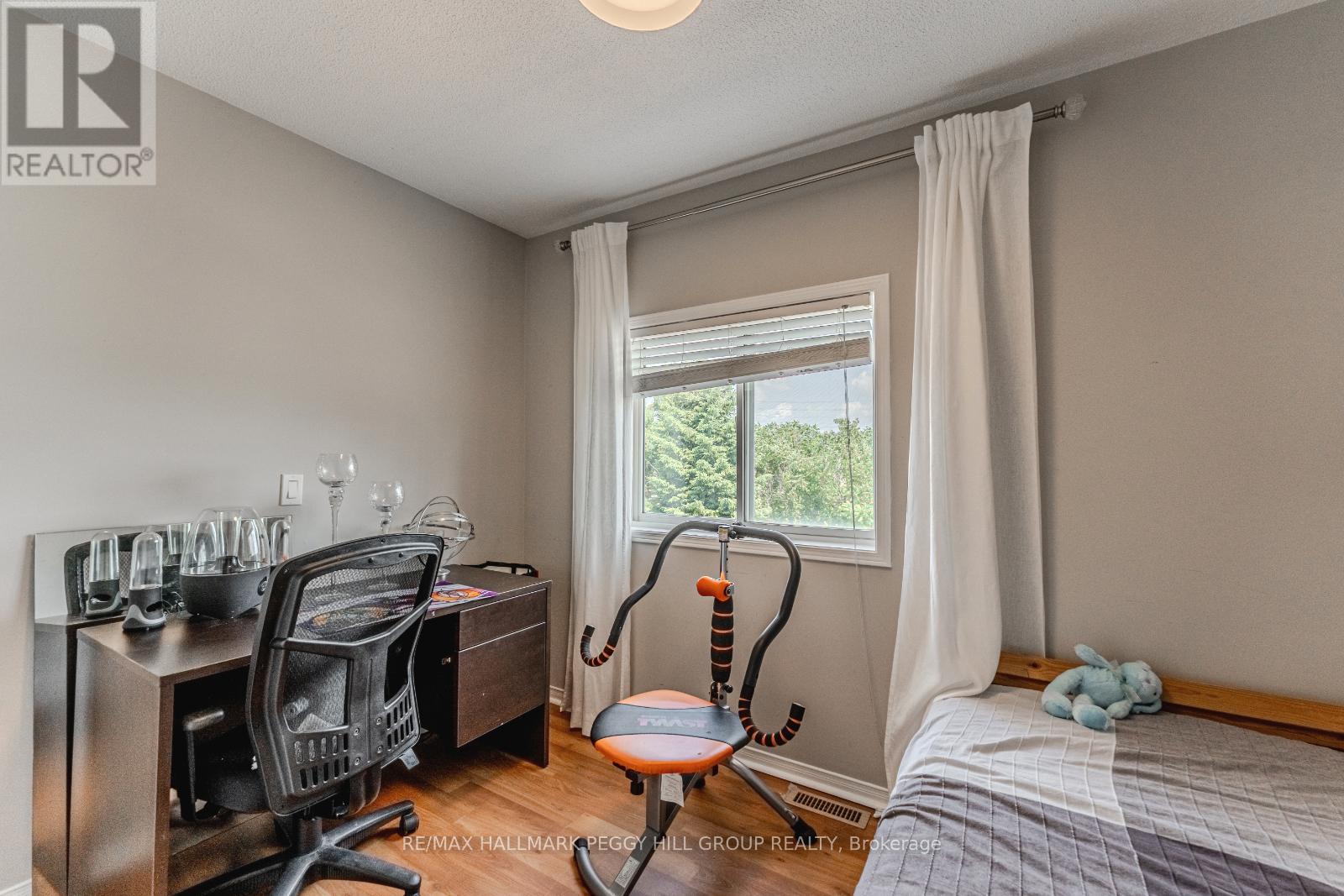 67 Wessenger Drive, Barrie, Ontario  L4N 8P8 - Photo 9 - S13456004