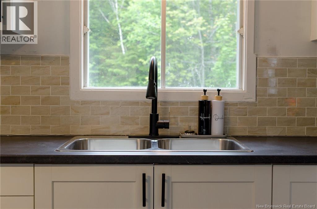 53 Inglewood Drive, Grand Bay-Westfield, New Brunswick  E5K 2E1 - Photo 9 - NB141949