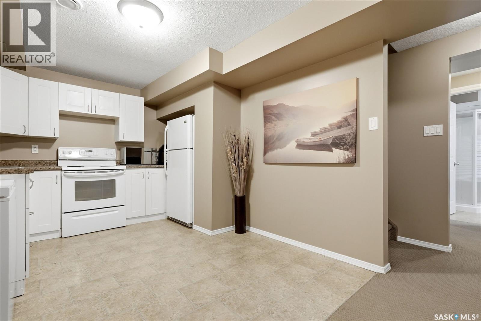 39 Bothwell Crescent, Regina, Saskatchewan  S4R 5Y7 - Photo 31 - SK039671