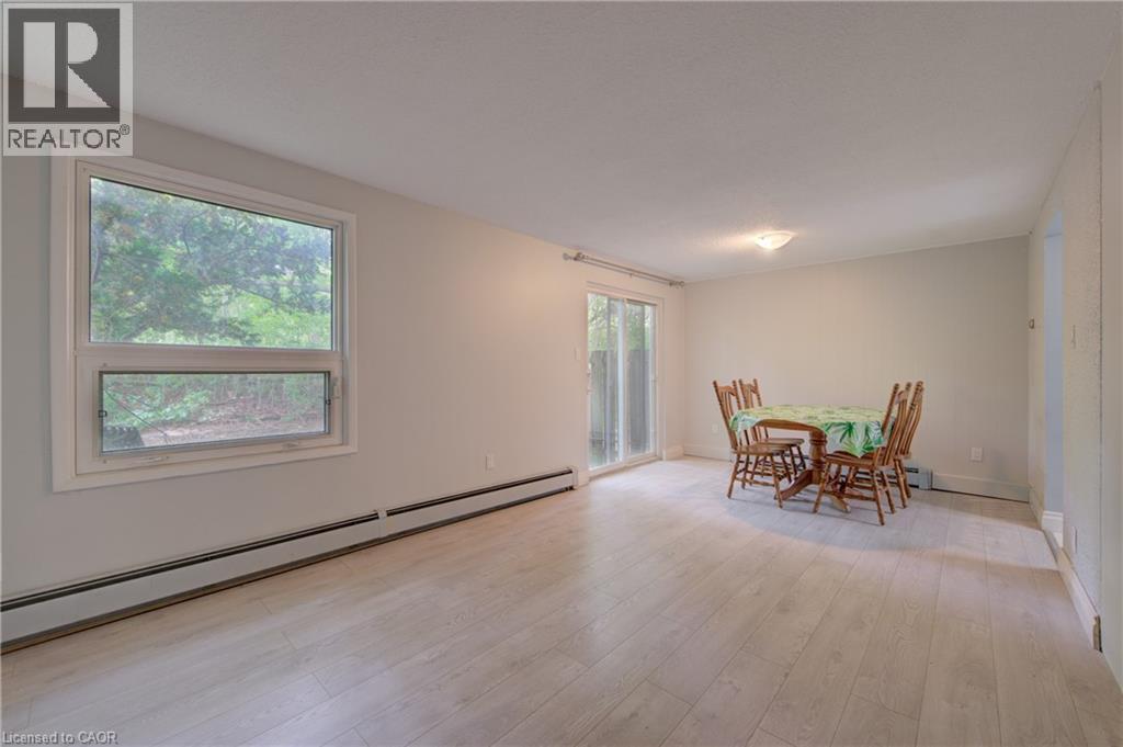 645 Albert Street Unit# 6, Waterloo, Ontario  N2L 3V5 - Photo 6 - 40838992