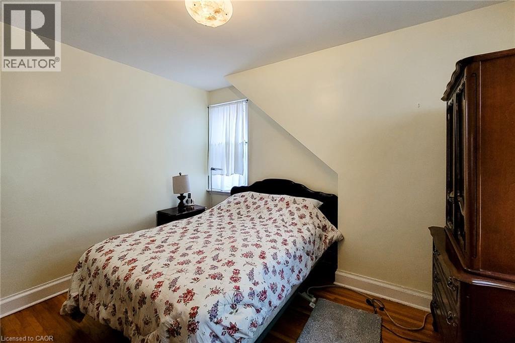 12 East 27th Street, Hamilton, Ontario  L8V 3E7 - Photo 18 - 40840642