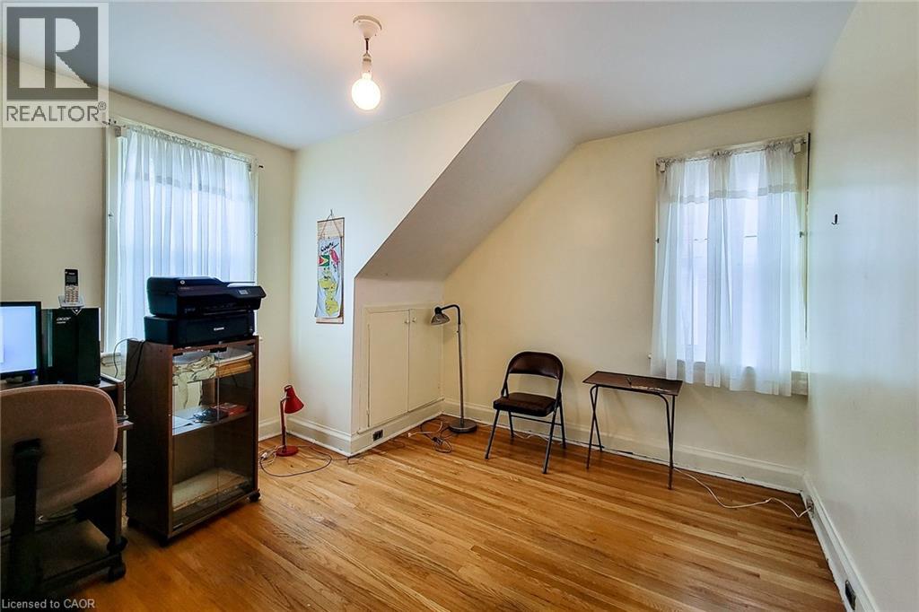 12 East 27th Street, Hamilton, Ontario  L8V 3E7 - Photo 16 - 40840642
