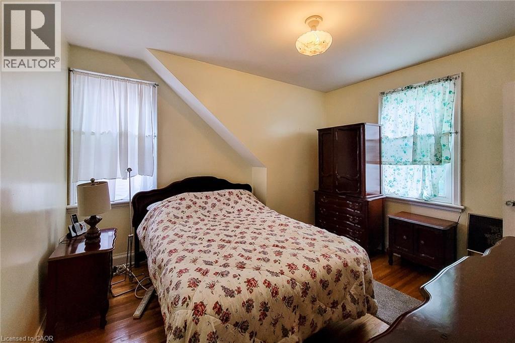 12 East 27th Street, Hamilton, Ontario  L8V 3E7 - Photo 19 - 40840642