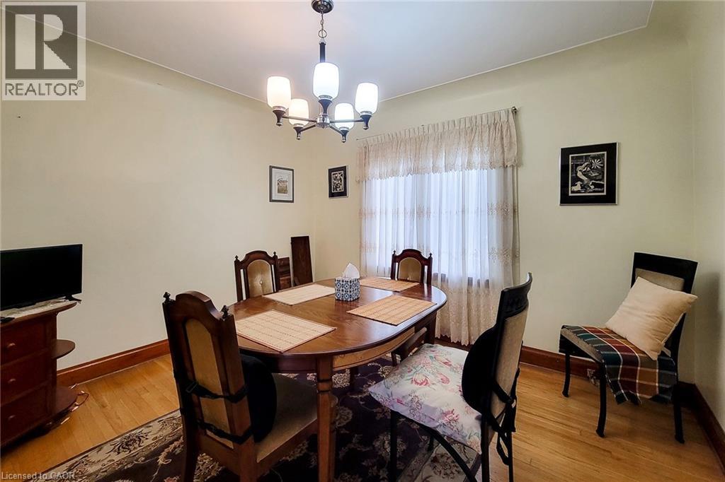 12 East 27th Street, Hamilton, Ontario  L8V 3E7 - Photo 10 - 40840642