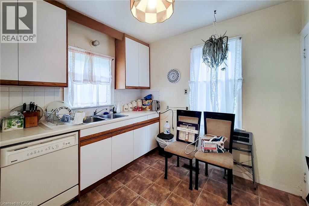 12 East 27th Street, Hamilton, Ontario  L8V 3E7 - Photo 12 - 40840642