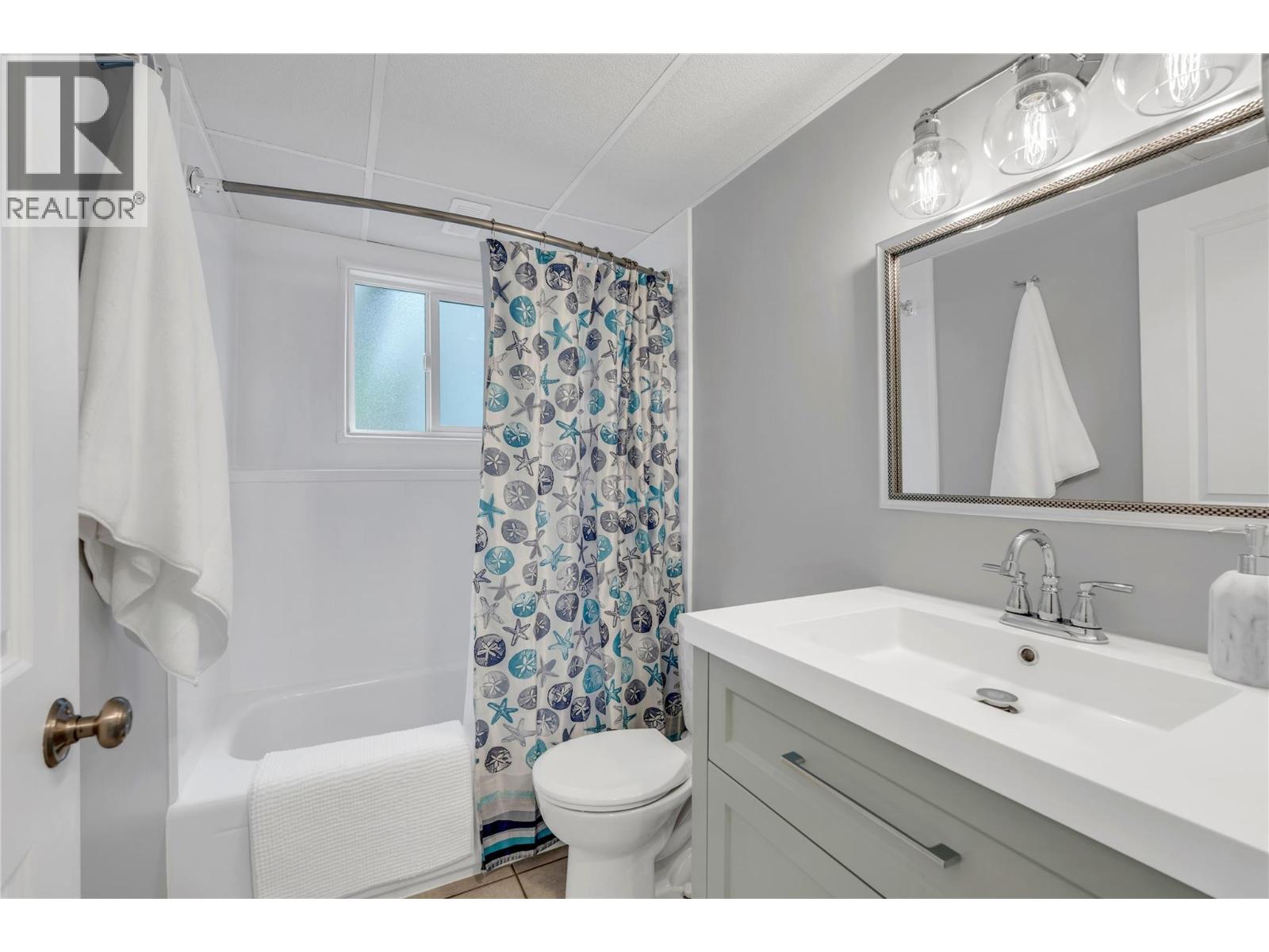 542 Truro Street, Penticton, British Columbia  V2A 6W4 - Photo 19 - 10390077