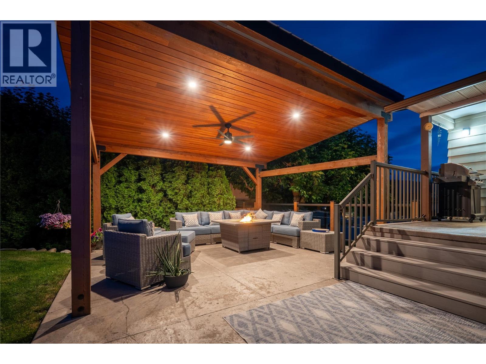 542 Truro Street, Penticton, British Columbia  V2A 6W4 - Photo 35 - 10390077