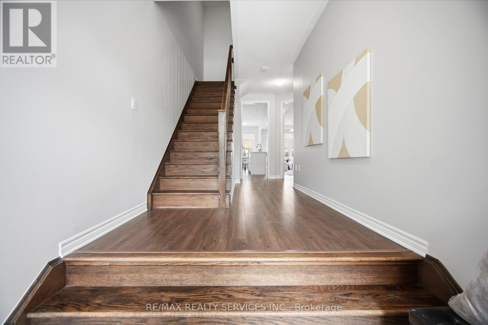 69 Maple Cider Street, Caledon, Ontario  L7C 4B8 - Photo 4 - W13455670