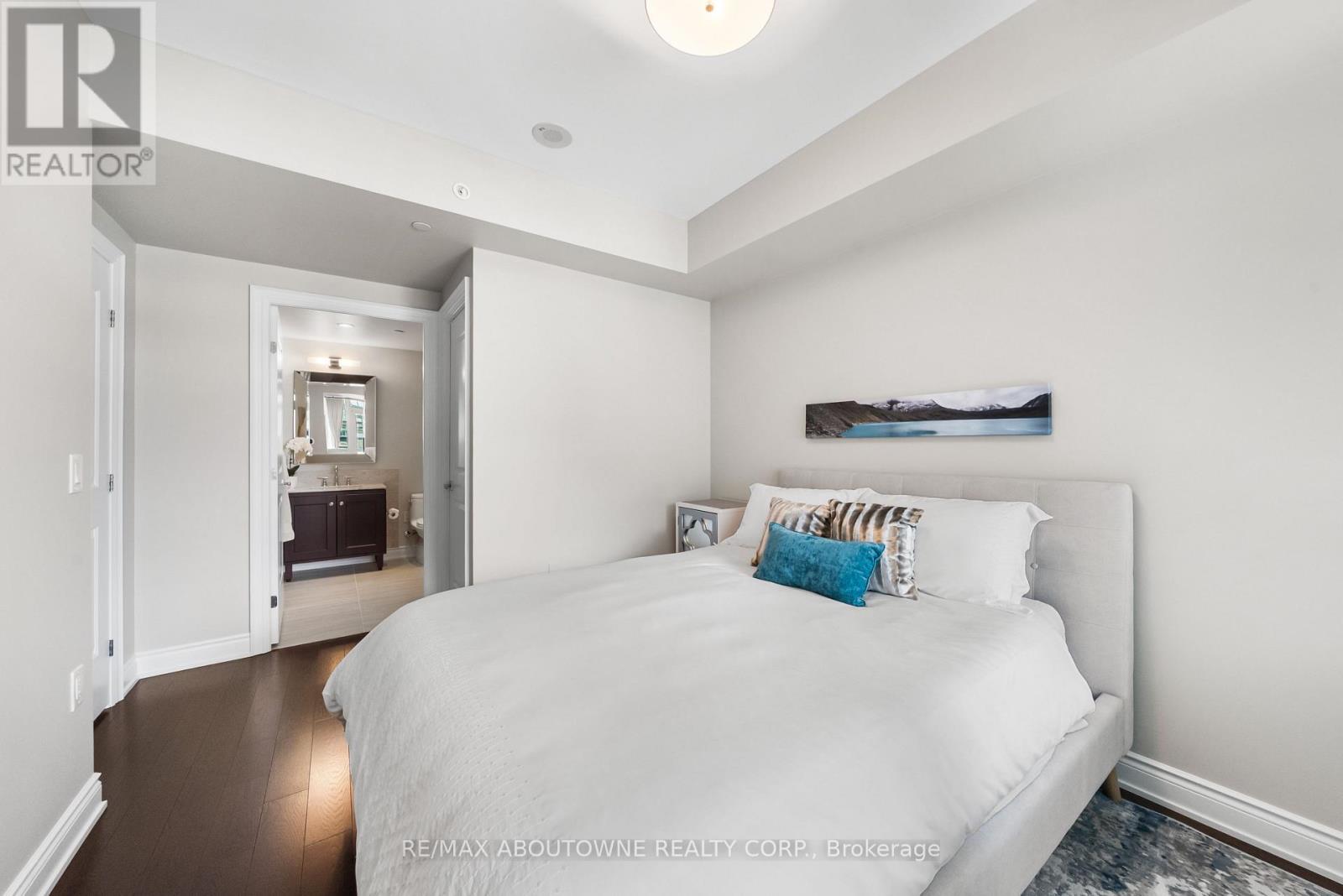 205 - 3500 Lakeshore Road W, Oakville, Ontario  L6L 0B4 - Photo 31 - W13455778