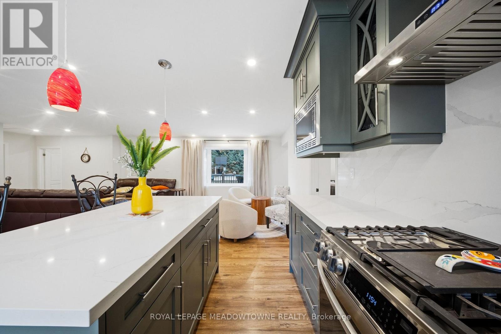 208 Glen Oak Drive, Oakville, Ontario  L6K 2J2 - Photo 26 - W13455842