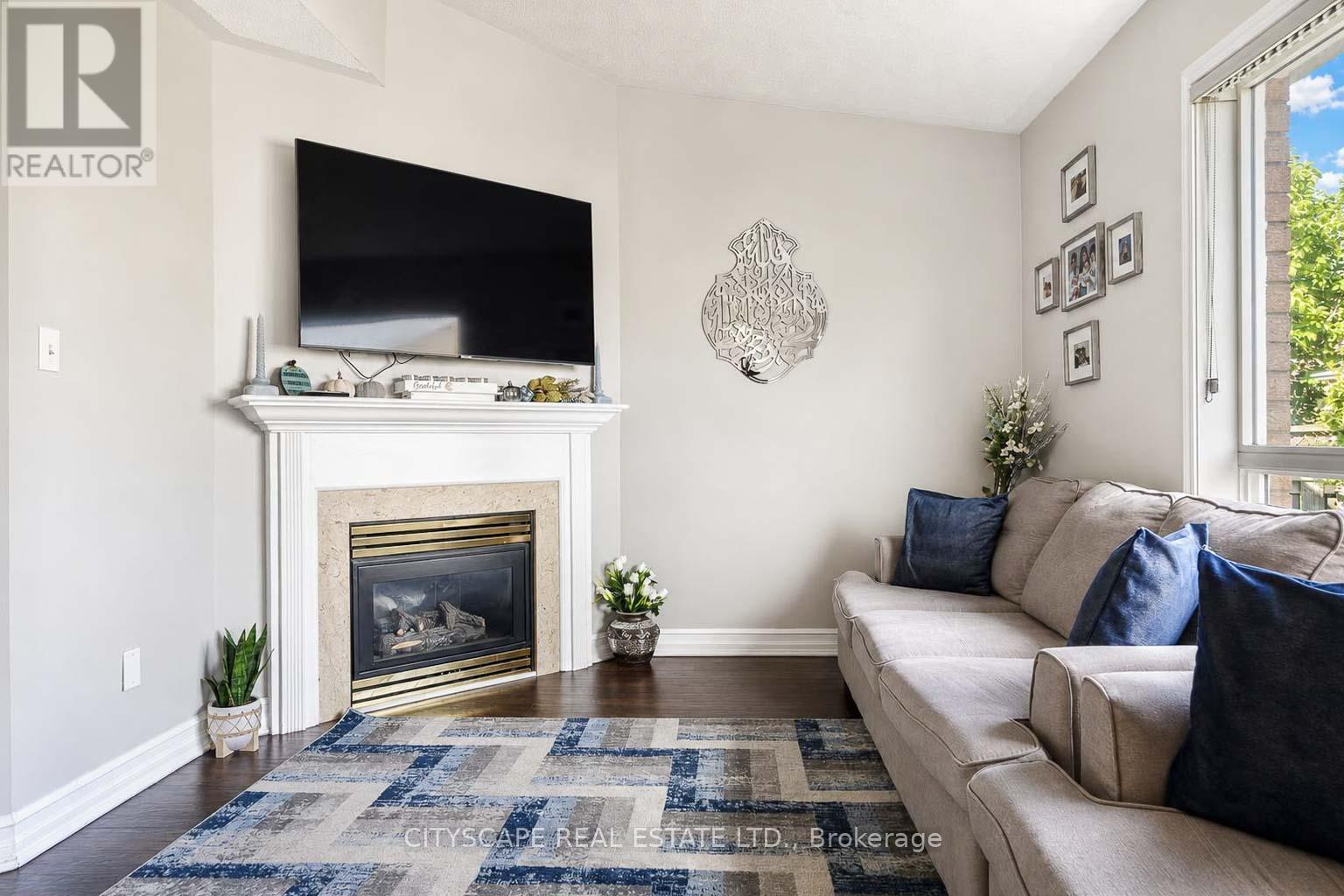 764 Avocado Crescent, Mississauga, Ontario  L5W 1H4 - Photo 20 - W13455848