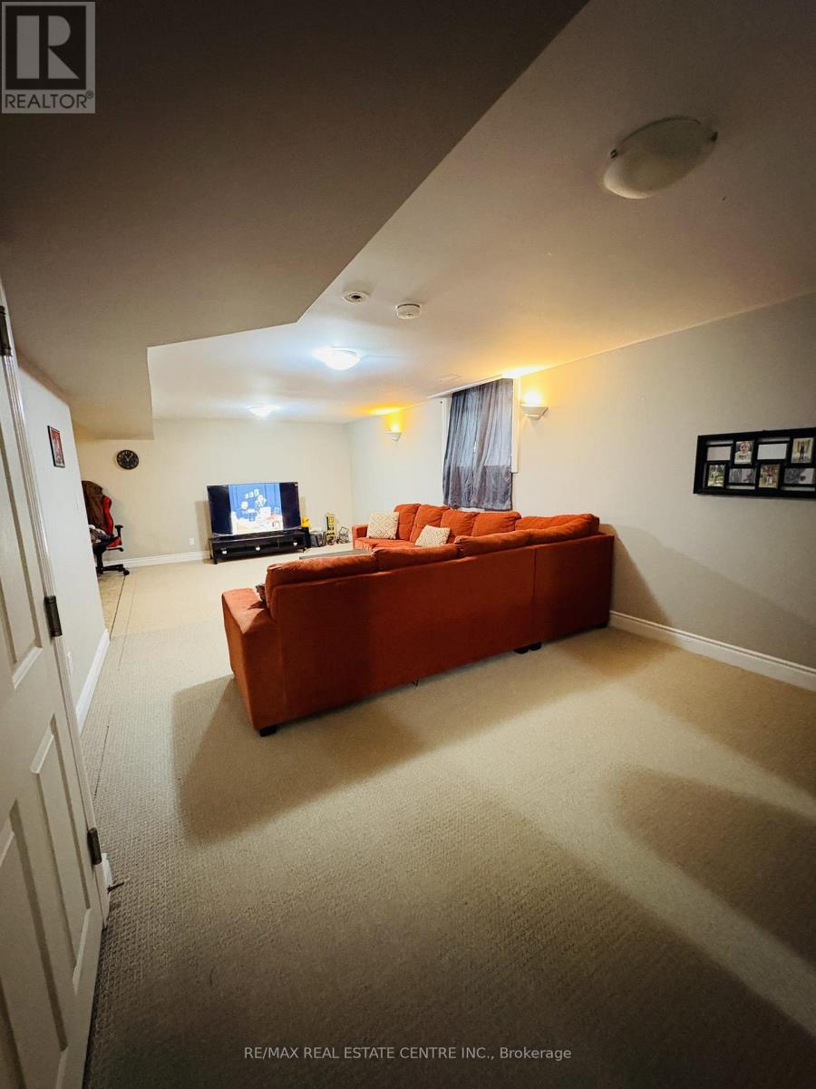 Bsmt. - 532 Woodward Avenue, Milton, Ontario  L9T 3B8 - Photo 7 - W13455940