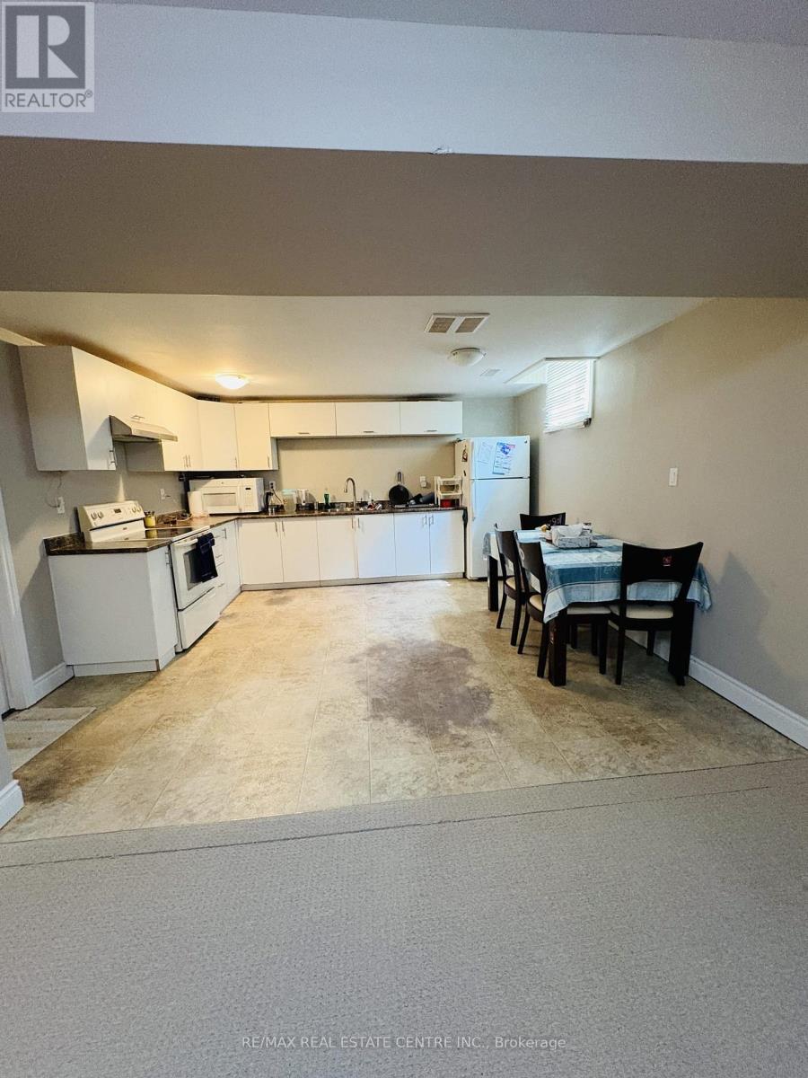 Bsmt. - 532 Woodward Avenue, Milton, Ontario  L9T 3B8 - Photo 8 - W13455940
