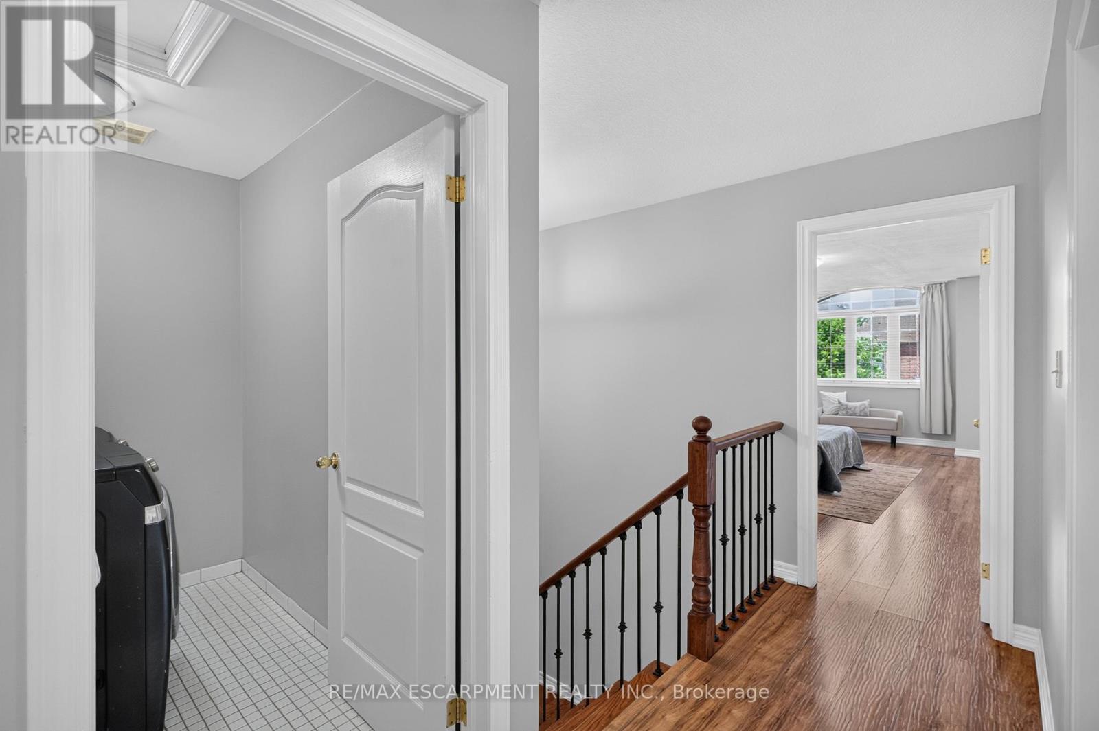 5302 Picketts Way, Burlington, Ontario  L7L 7J6 - Photo 20 - W13456050
