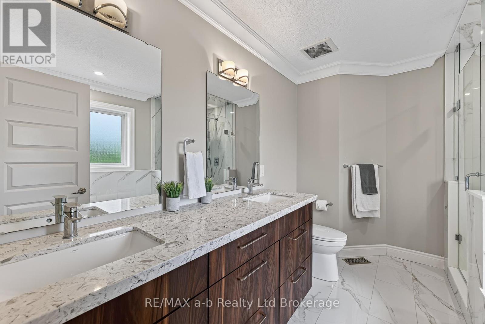 535 Crestwood Court, Woodstock, Ontario  N4T 0B9 - Photo 20 - X13456208
