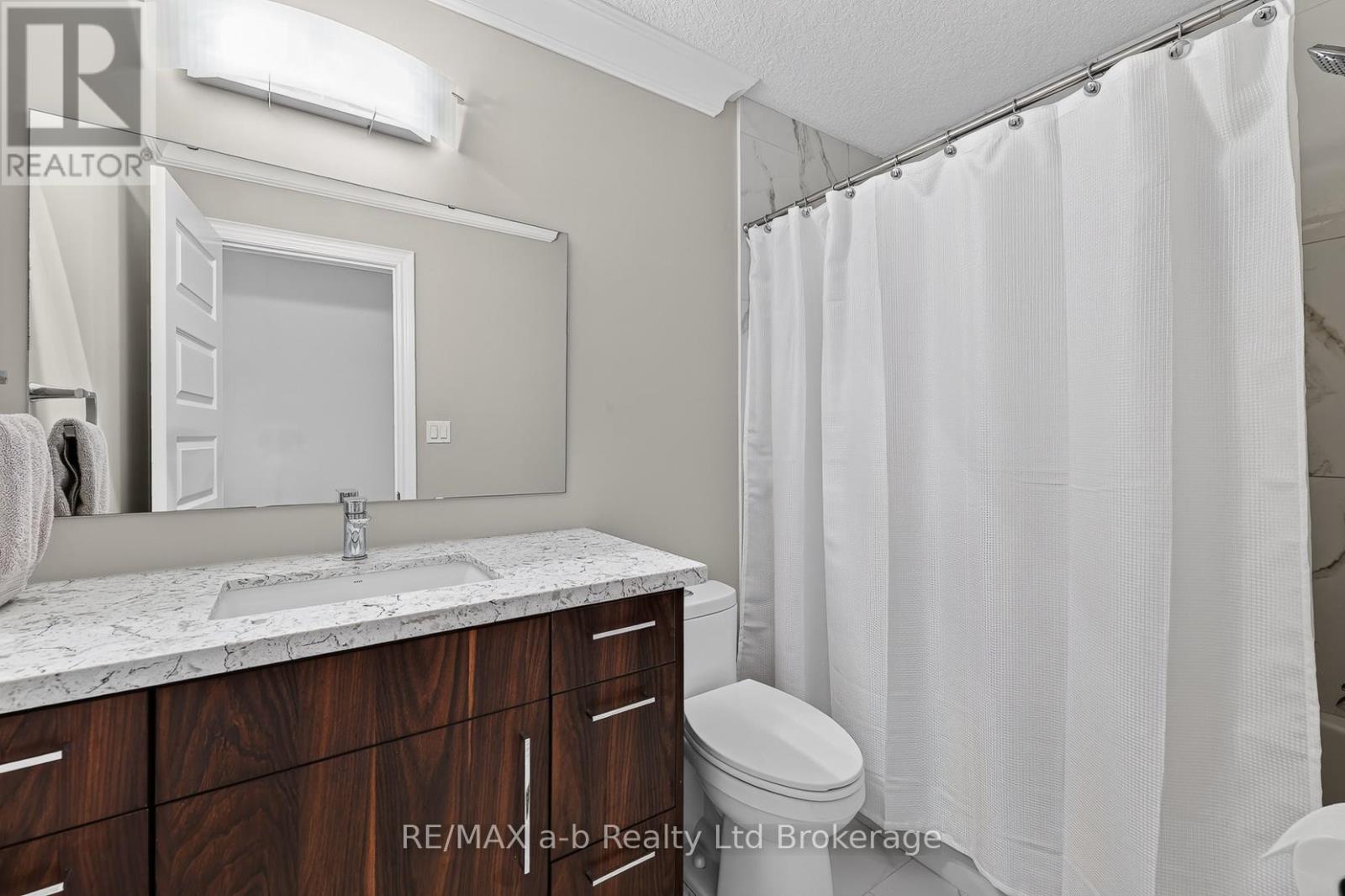 535 Crestwood Court, Woodstock, Ontario  N4T 0B9 - Photo 25 - X13456208
