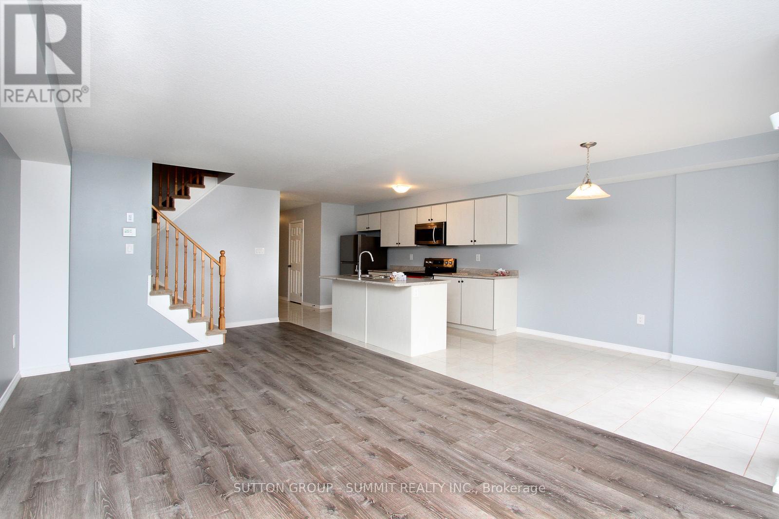 43 Longboat Run W, Brantford, Ontario  N3T 0P3 - Photo 13 - X13453878