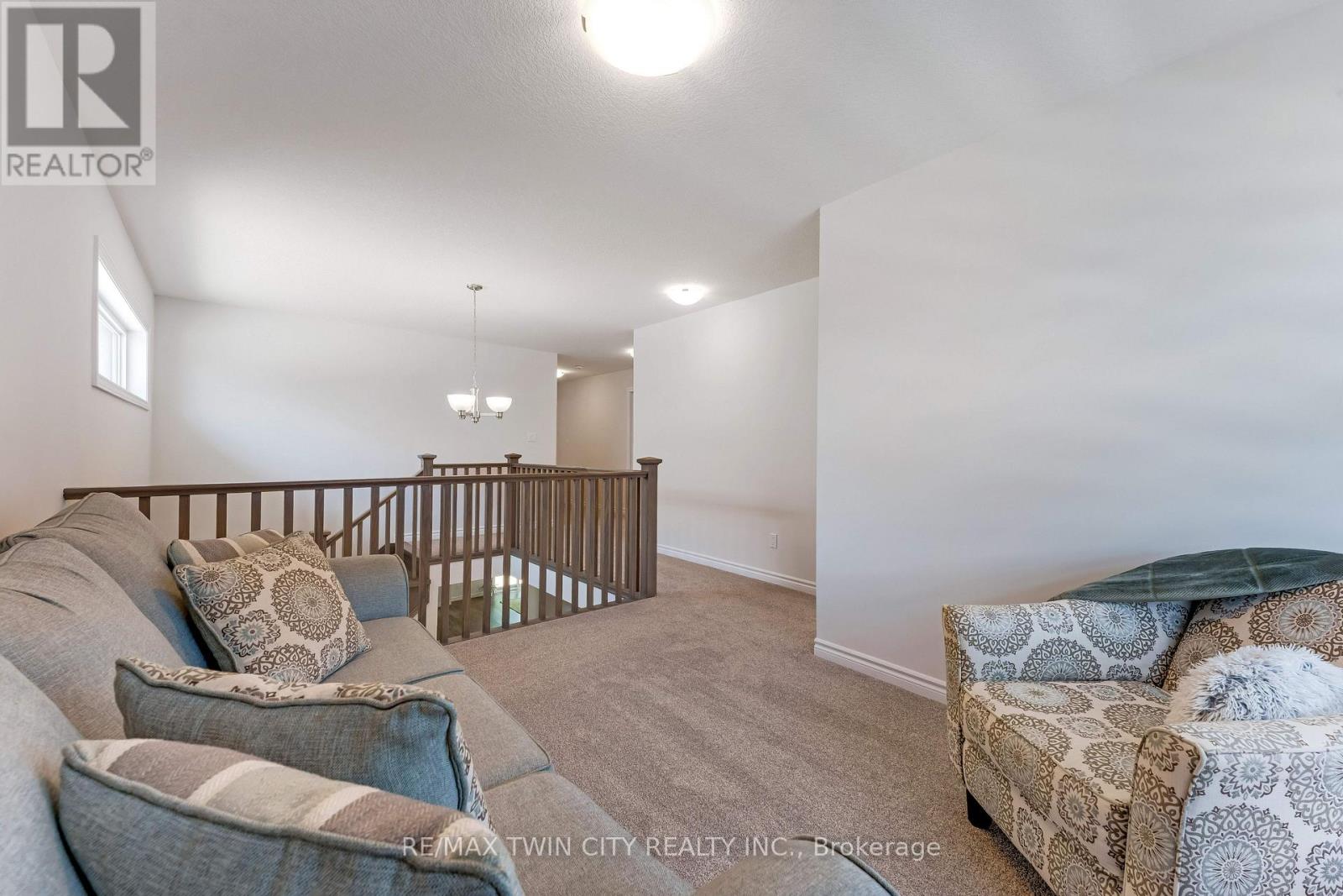 248 Otterbein Road, Kitchener, Ontario  N2B 0A8 - Photo 20 - X13455742