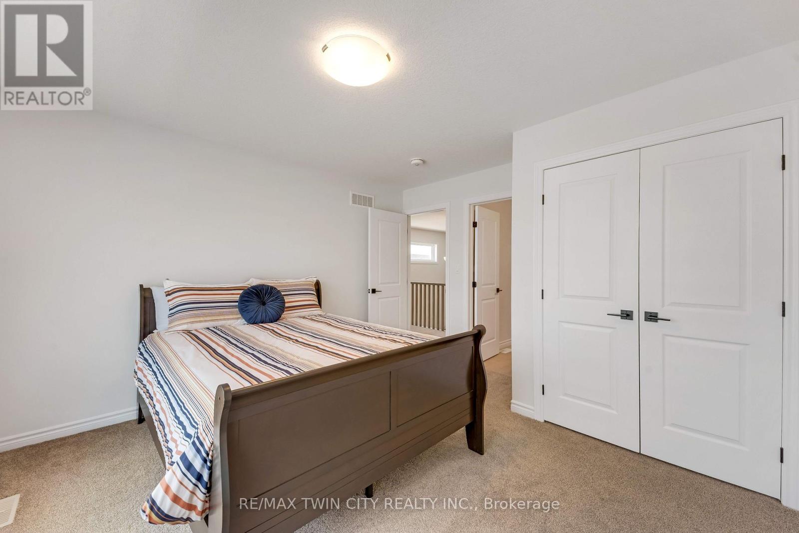 248 Otterbein Road, Kitchener, Ontario  N2B 0A8 - Photo 22 - X13455742