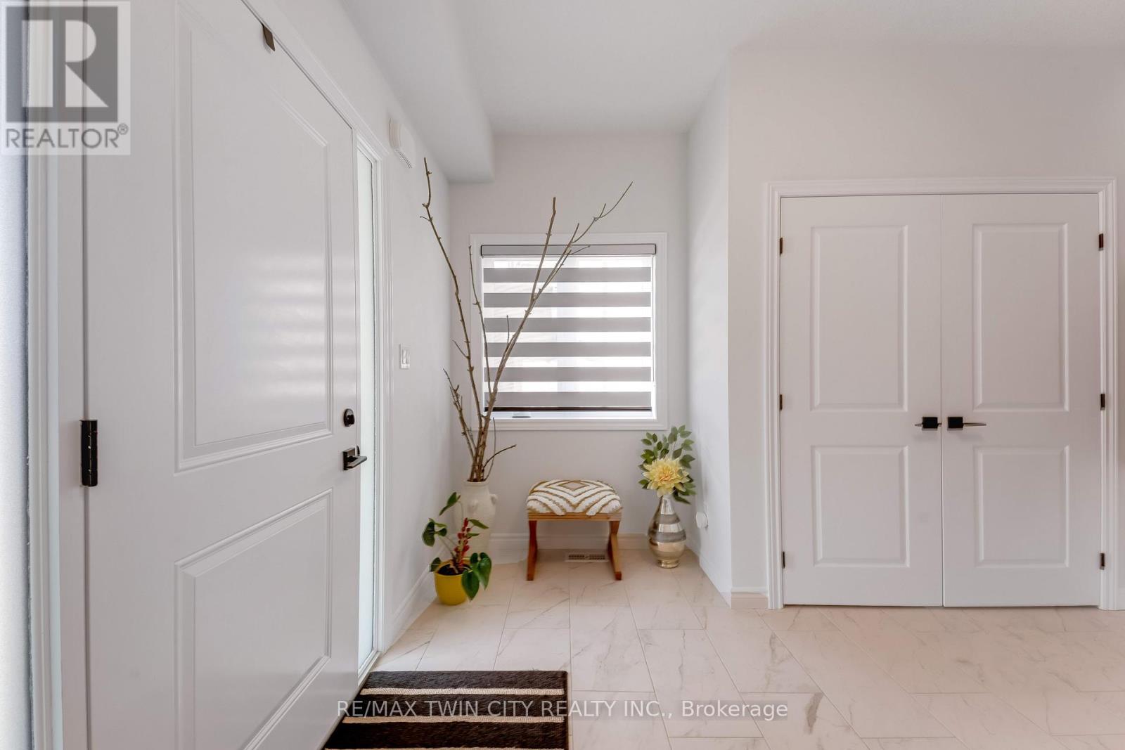 248 Otterbein Road, Kitchener, Ontario  N2B 0A8 - Photo 34 - X13455742