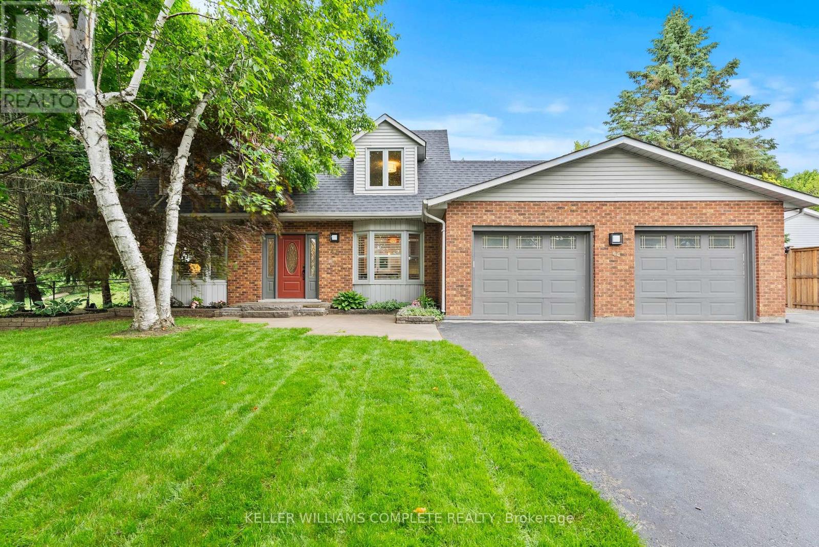 44 FIRESIDE DRIVE, Hamilton, Ontario