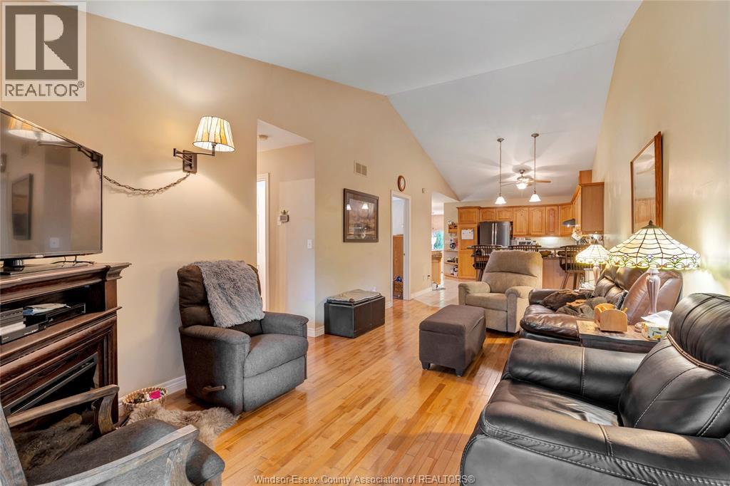 1529 Chateau, Windsor, Ontario N8P 1M3 - Photo 11 - 26014377