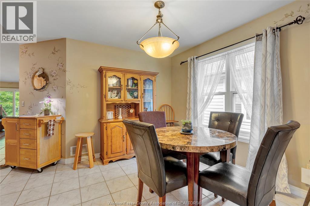 1529 Chateau, Windsor, Ontario N8P 1M3 - Photo 7 - 26014377