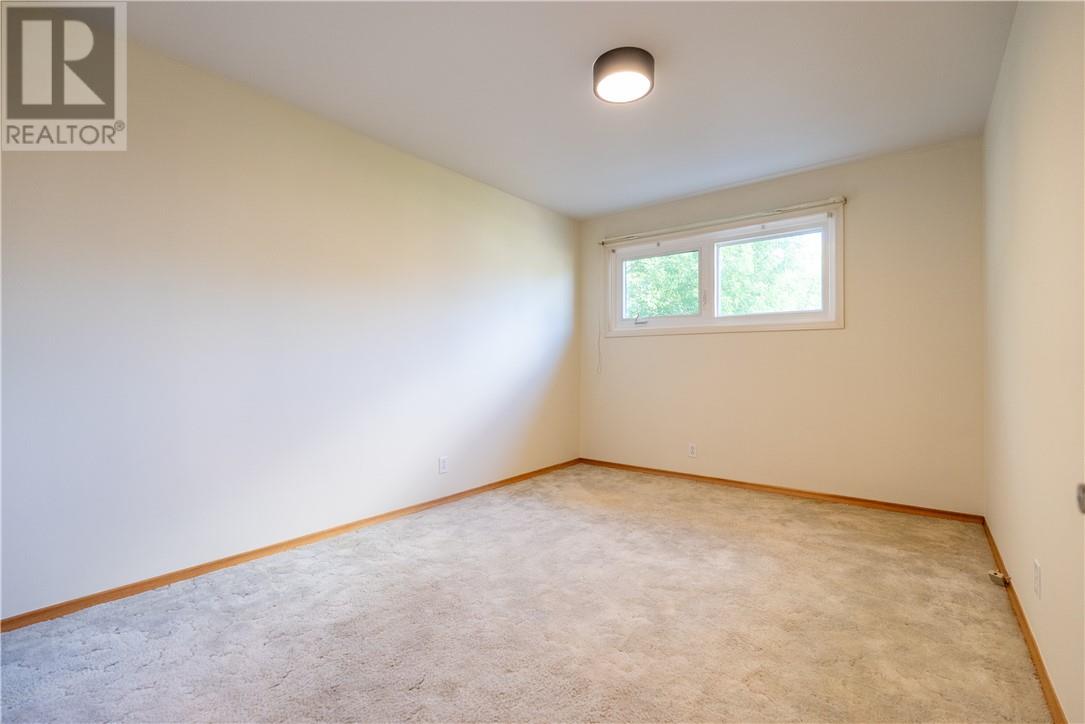 376 Sandra Boulevard, Sudbury, Ontario  P3C 3K9 - Photo 17 - 2128606