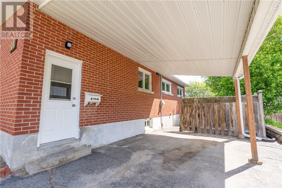 376 Sandra Boulevard, Sudbury, Ontario  P3C 3K9 - Photo 2 - 2128606
