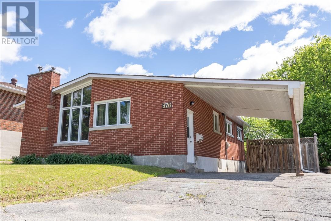 376 Sandra Boulevard, Sudbury, Ontario