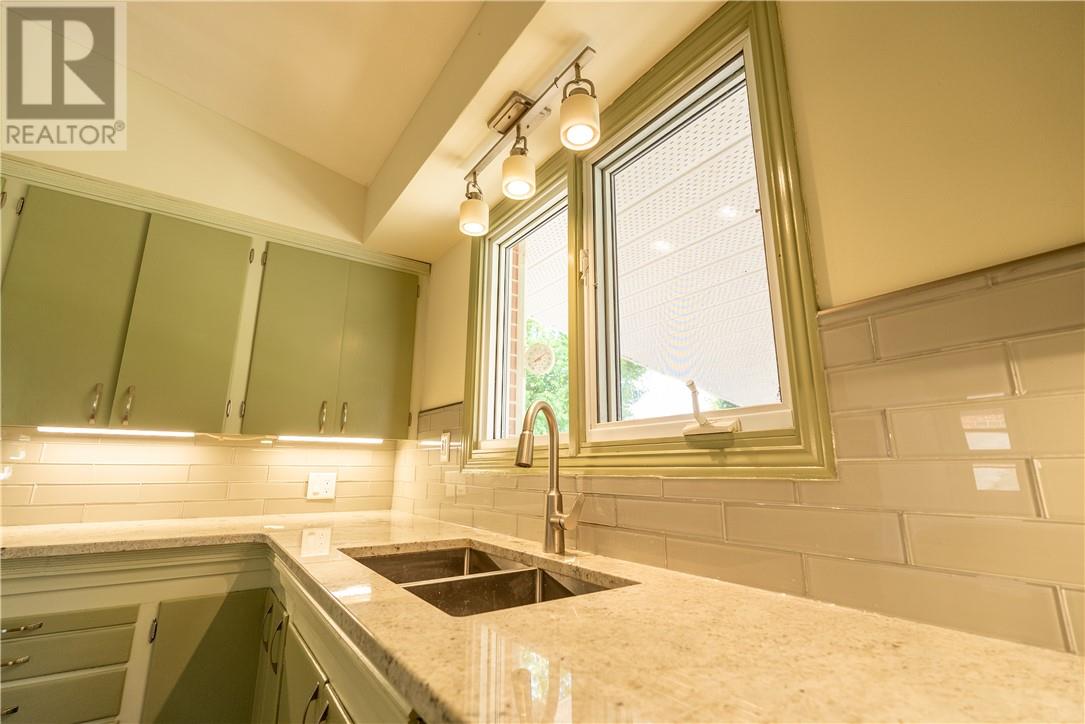 376 Sandra Boulevard, Sudbury, Ontario  P3C 3K9 - Photo 8 - 2128606