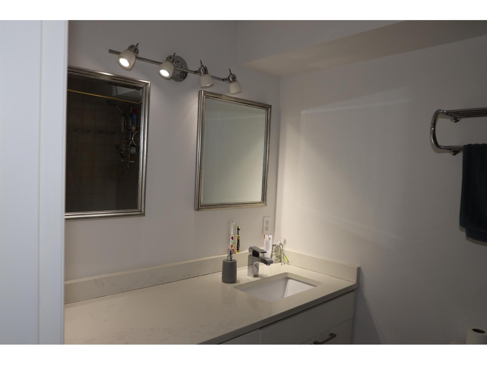 201 8972 Fleetwood Way, Surrey, British Columbia  V3R 0T5 - Photo 34 - R3135750