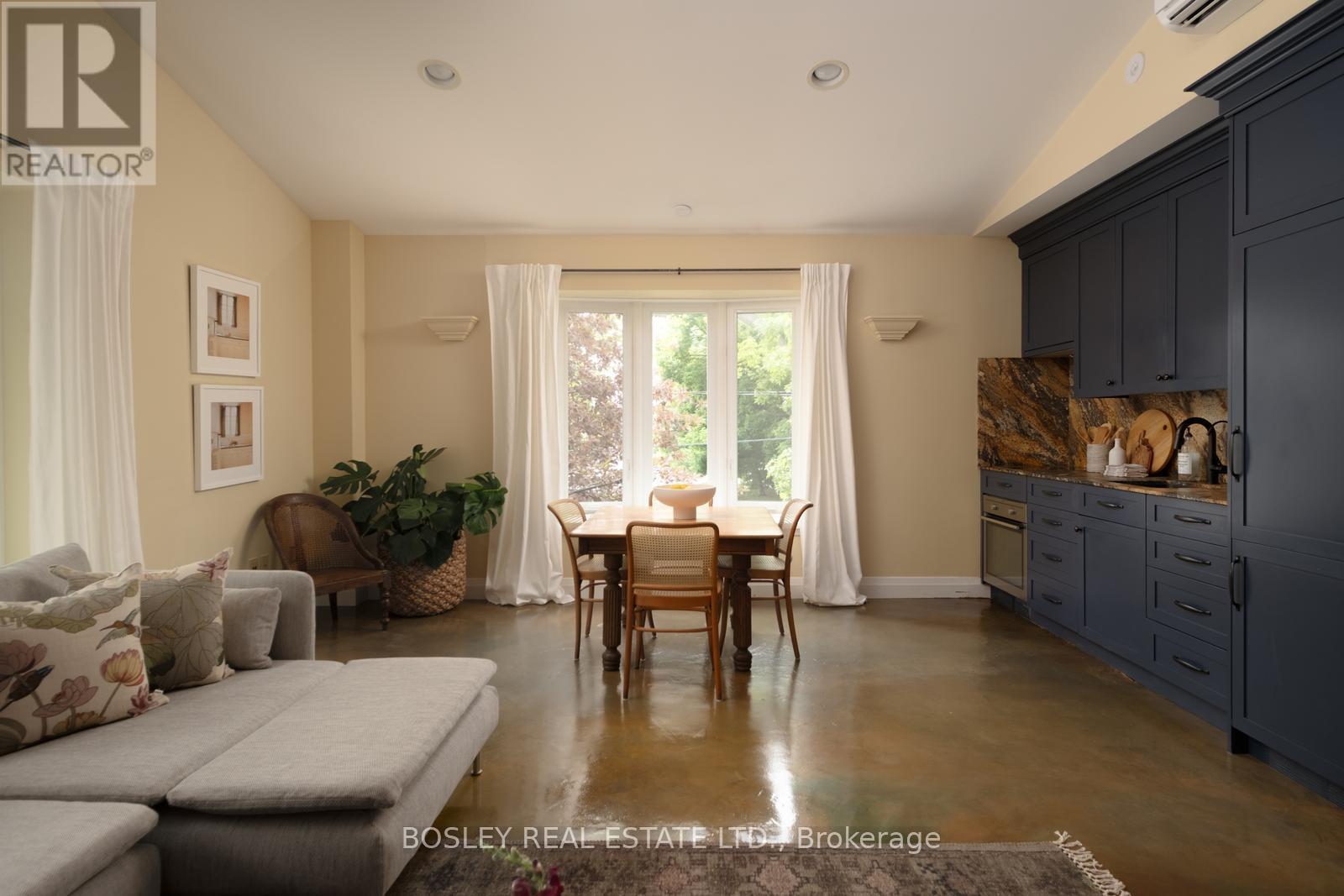 2 Roseneath Gardens, Toronto, Ontario  M6C 3X6 - Photo 14 - C13455376