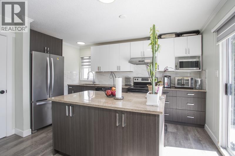 20444 Dale Drive, Maple Ridge, British Columbia  V2X 8V9 - Photo 8 - R3116417