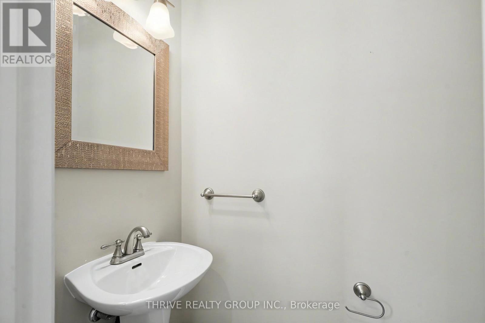 303 Cheapside Street, London East, Ontario  N6A 2A5 - Photo 5 - X13456228