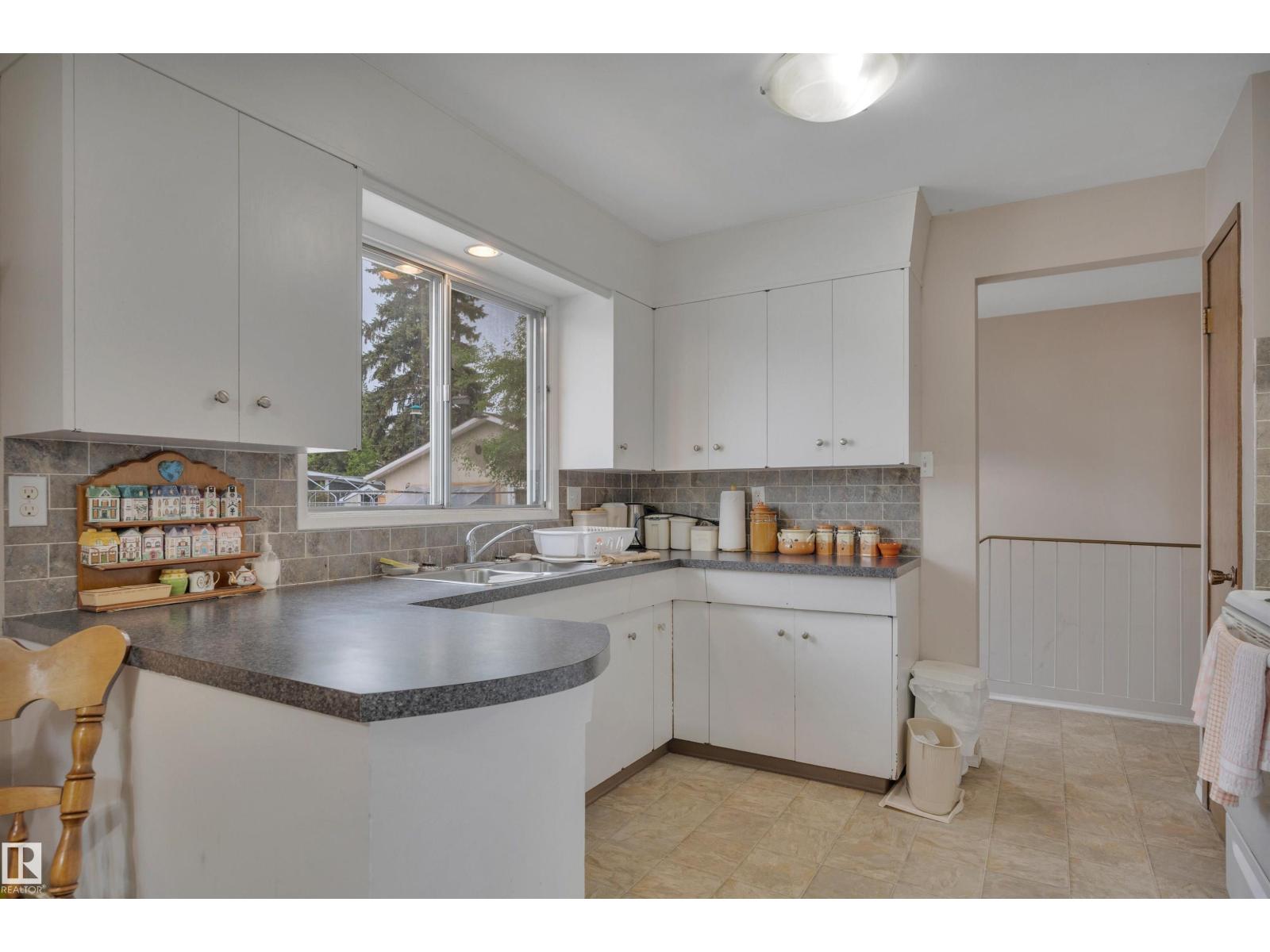 5102/5104 57 Av, Leduc, Alberta  T9E 5S3 - Photo 13 - E4494095